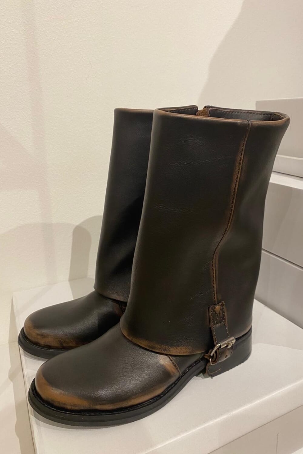 BOTA REBEL