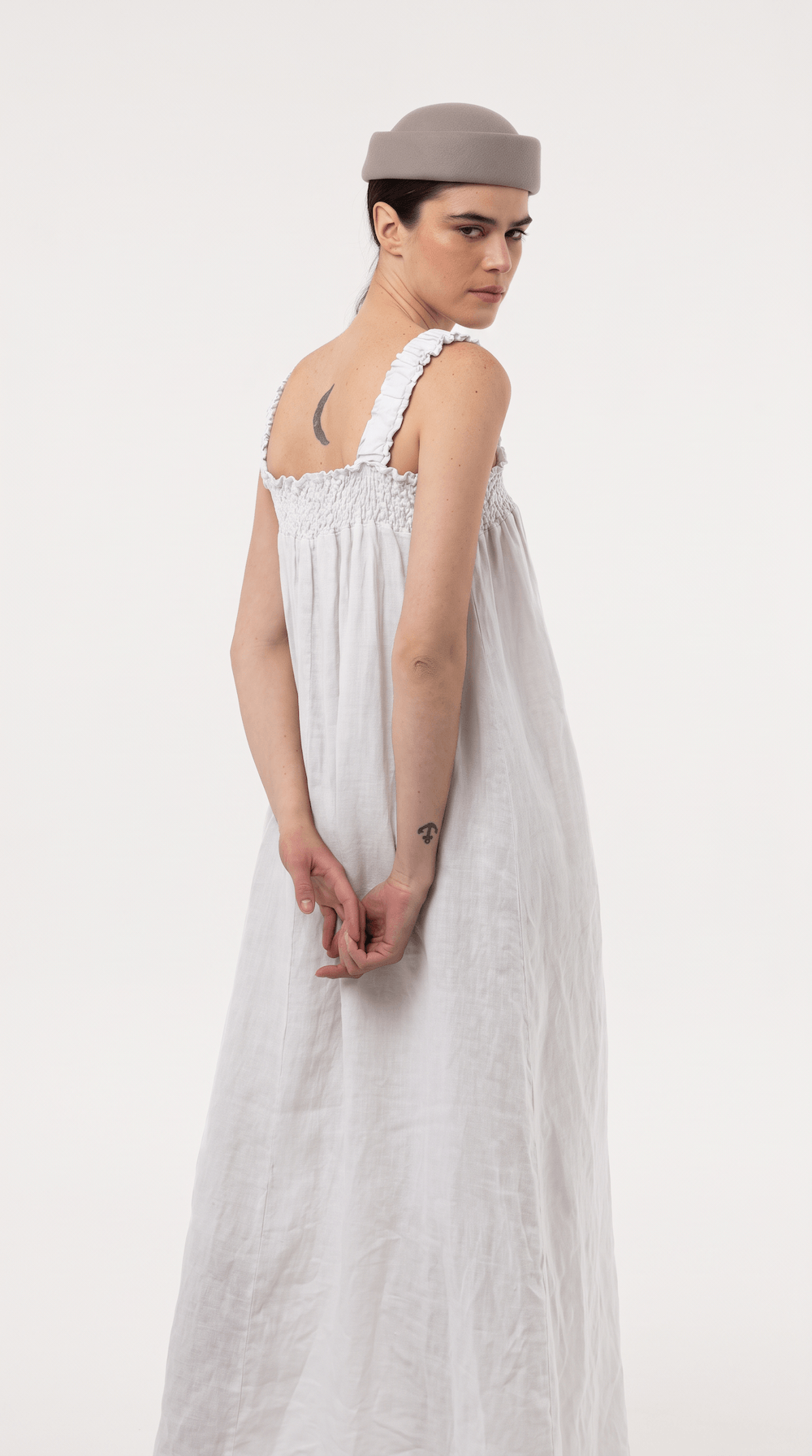 VESTIDO NARA