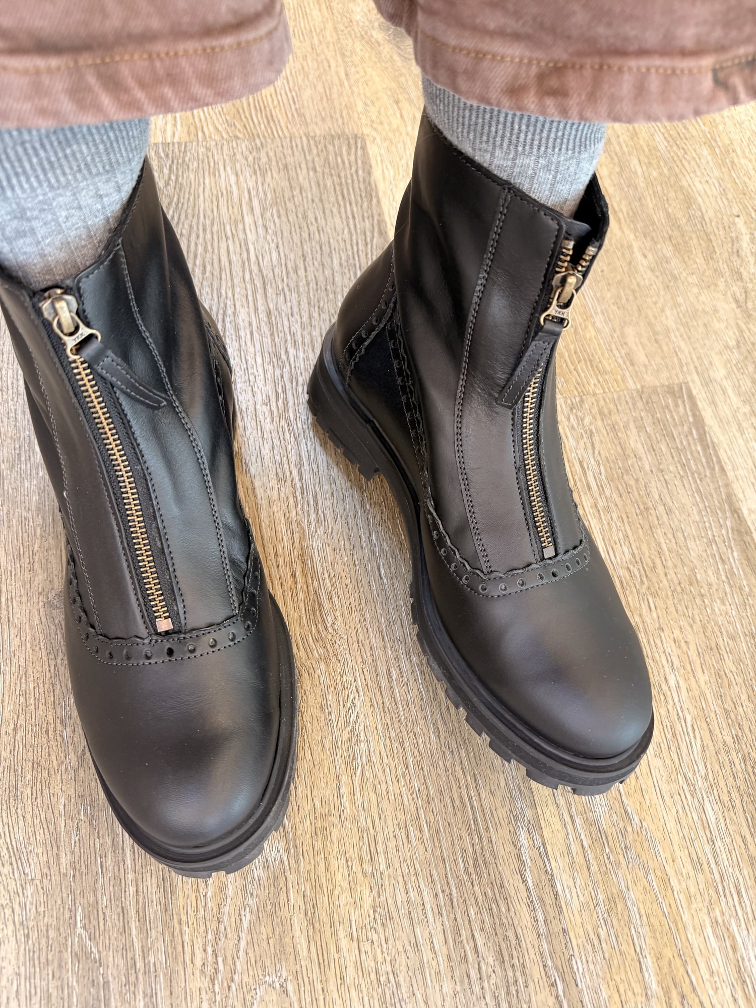 4x4 Leather boots