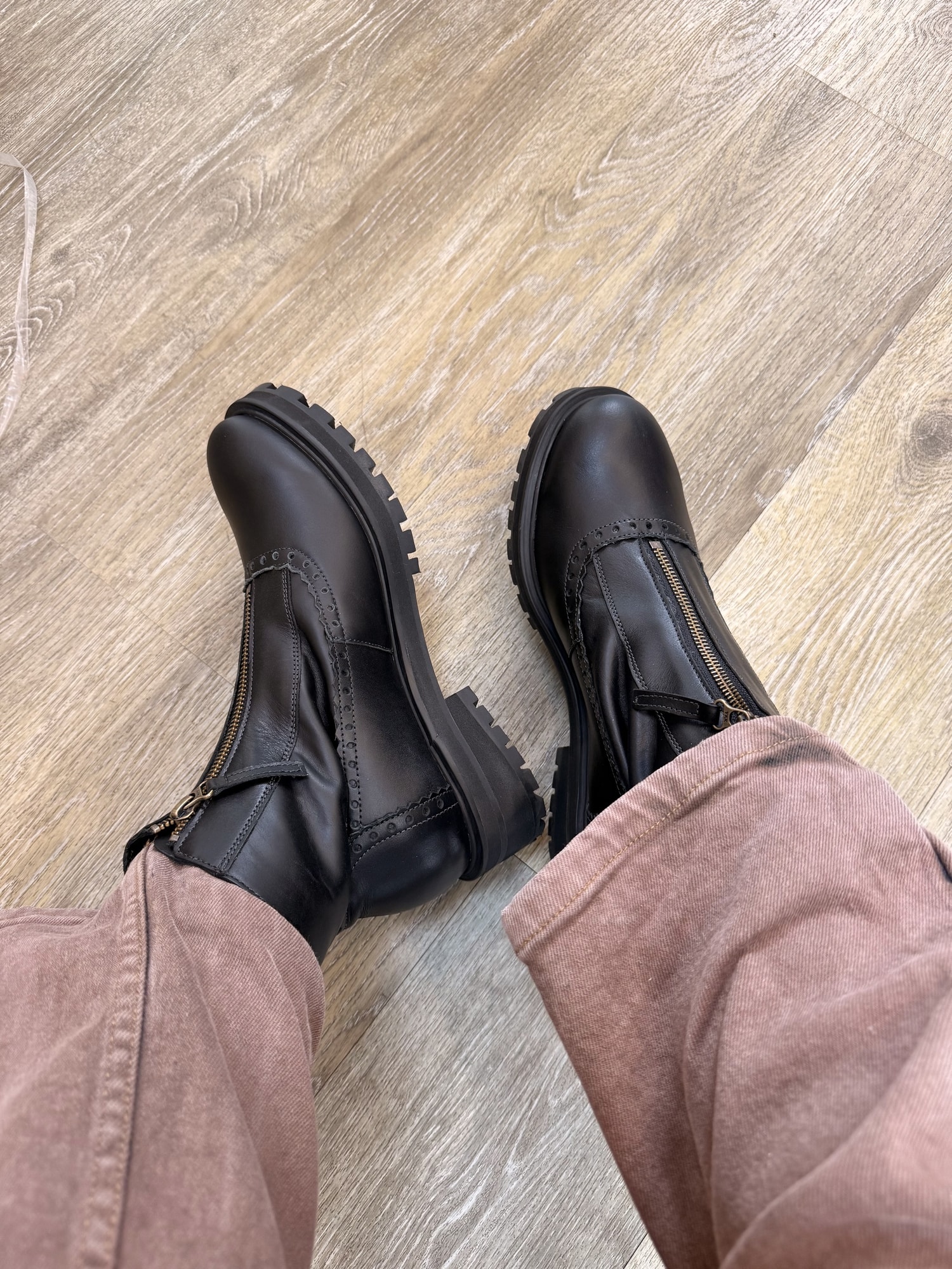 4x4 Leather boots