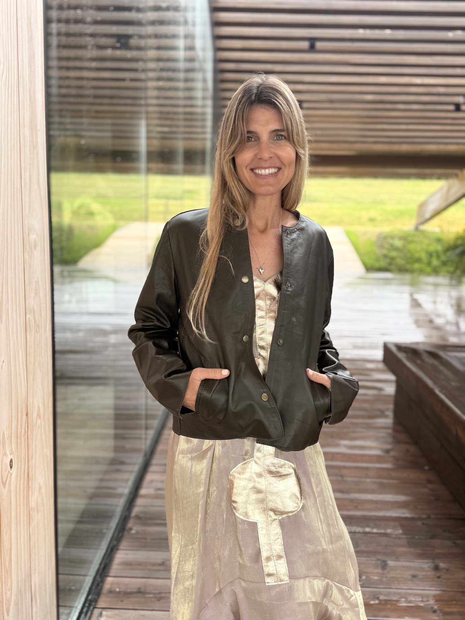 Campera de cuero Short slouchy leather jacket