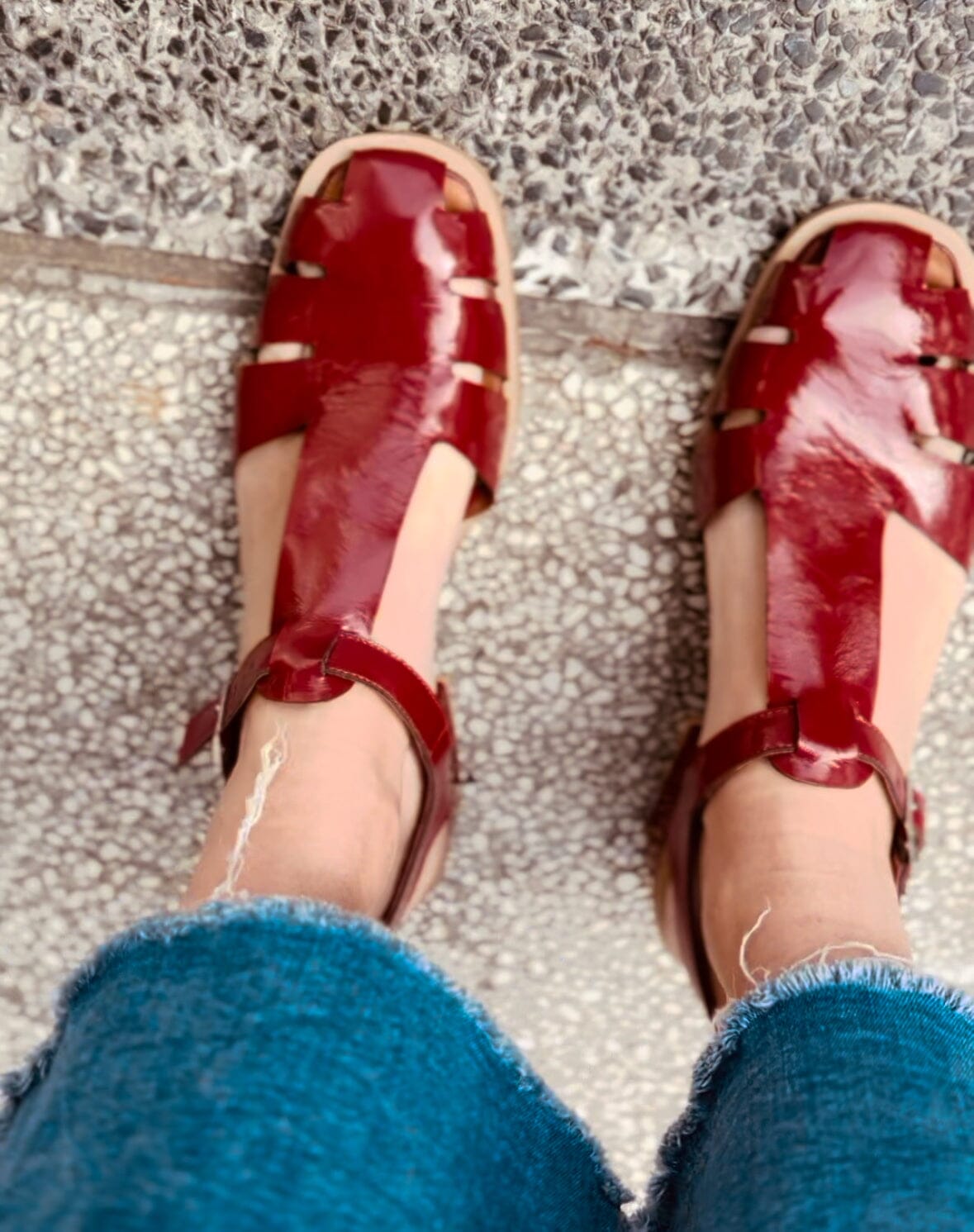 Sandalia Fisher Sandal Alta Burgundy
