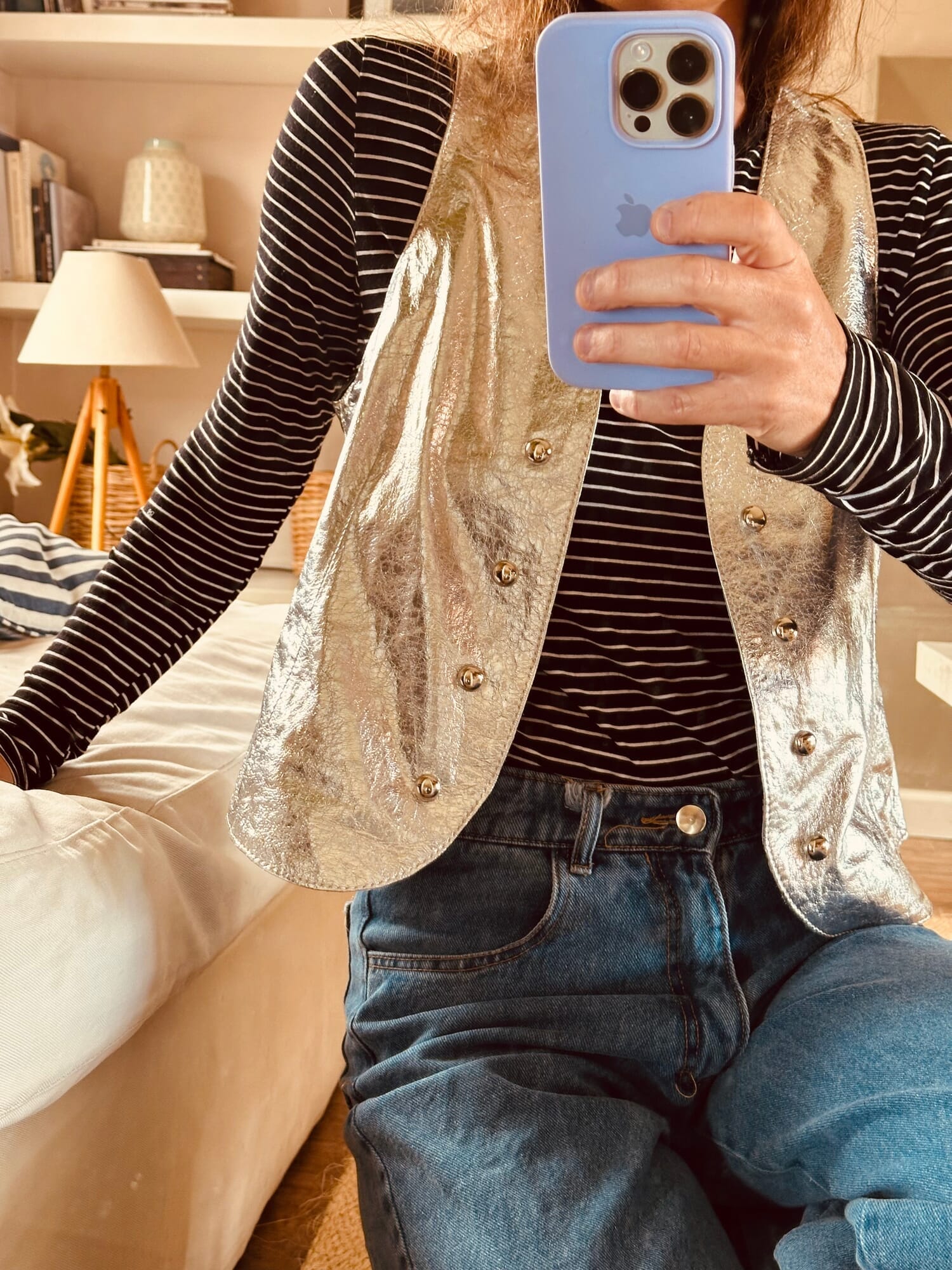 Leather vest Tachas Gold