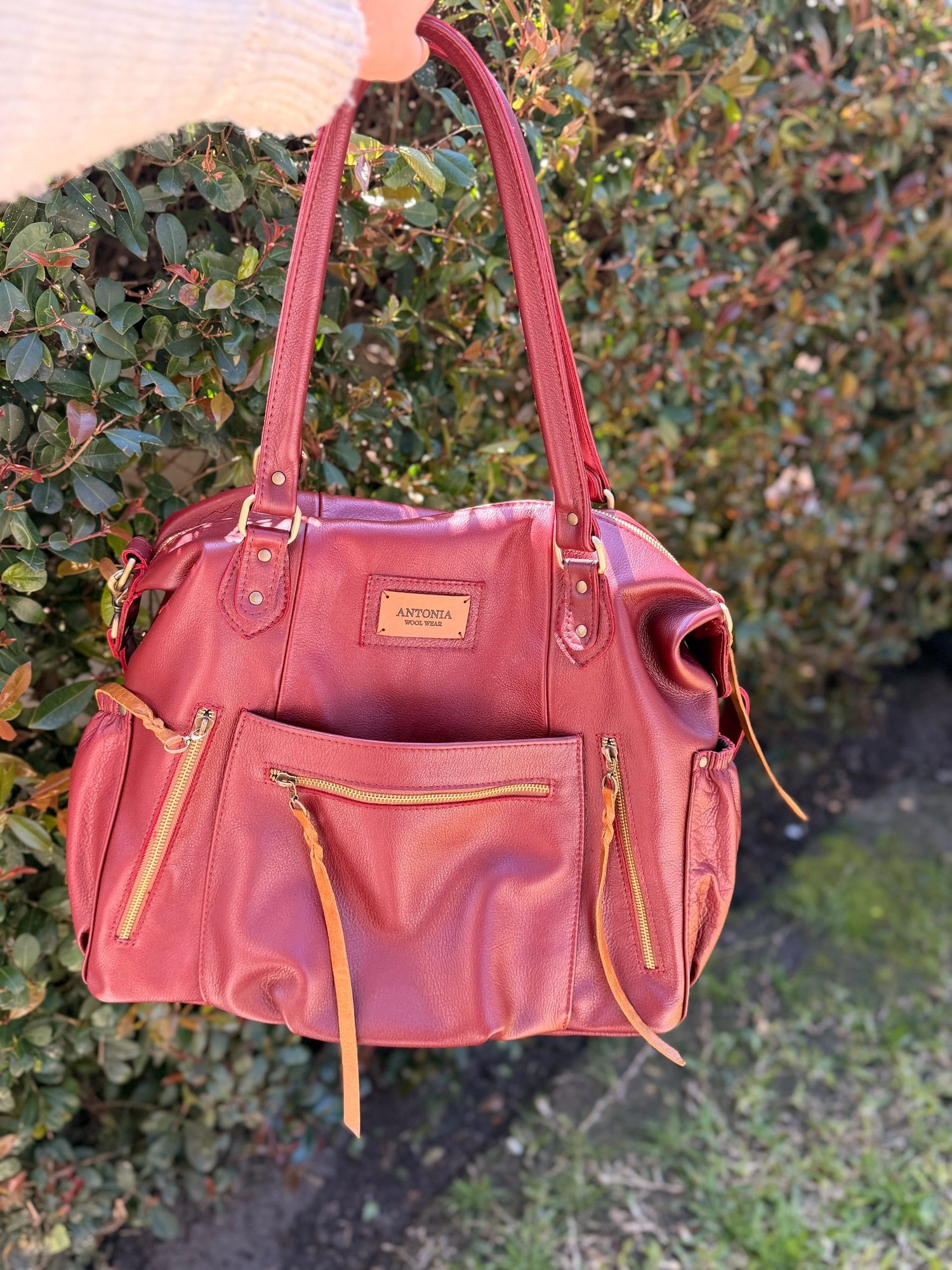 Bolso maternal  de cuero