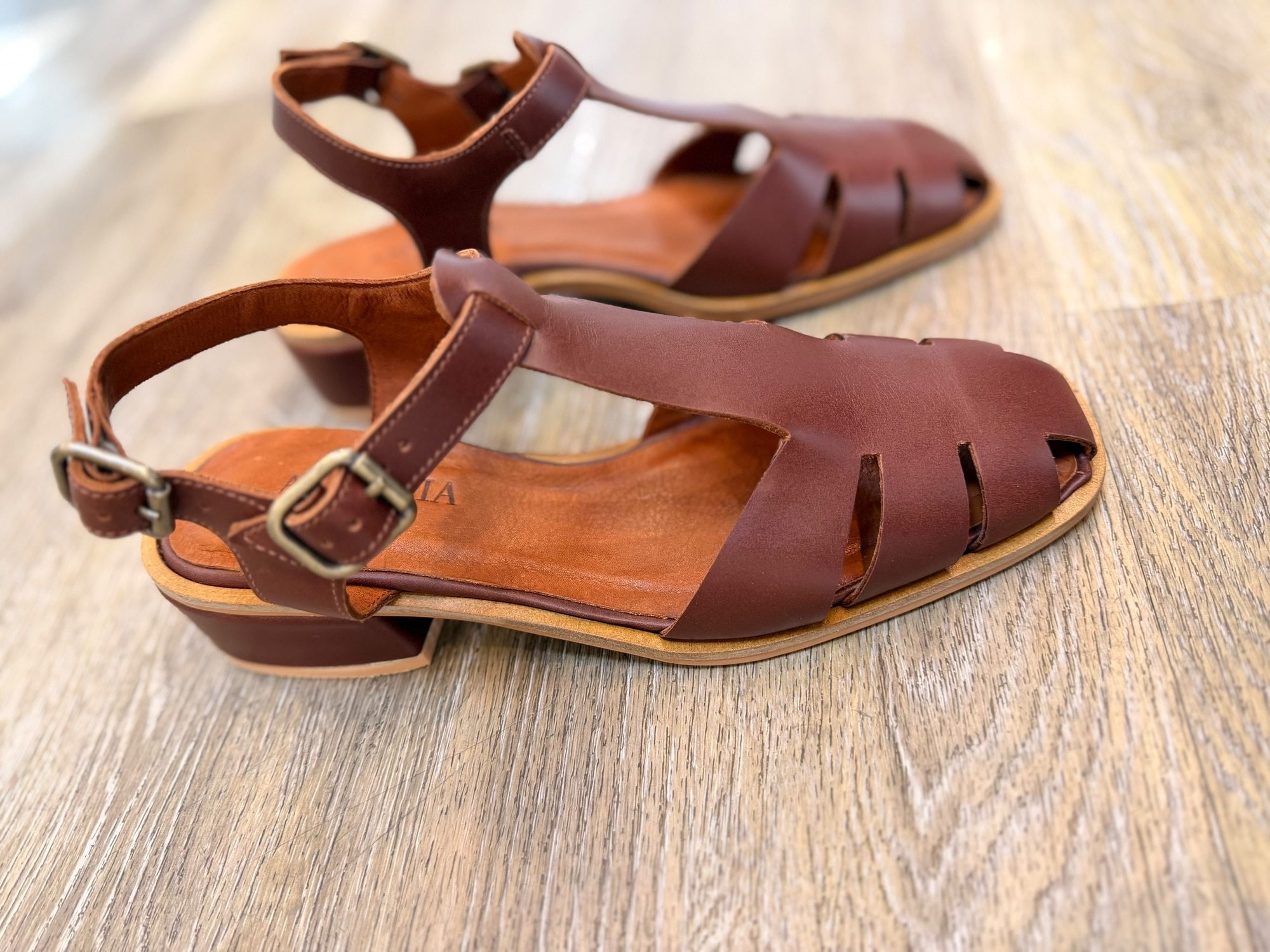 Fisher sandal alta