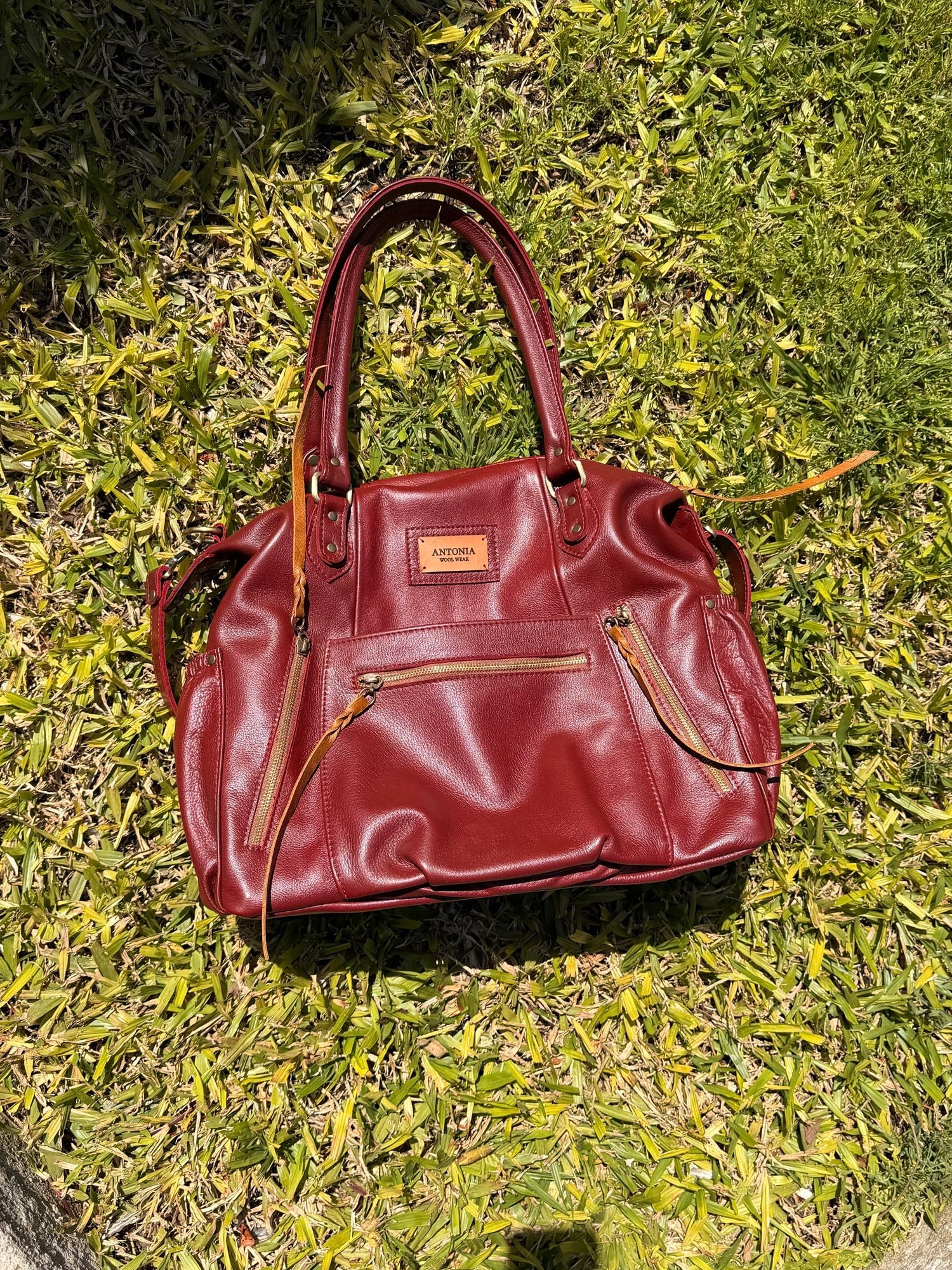 Bolso maternal  de cuero