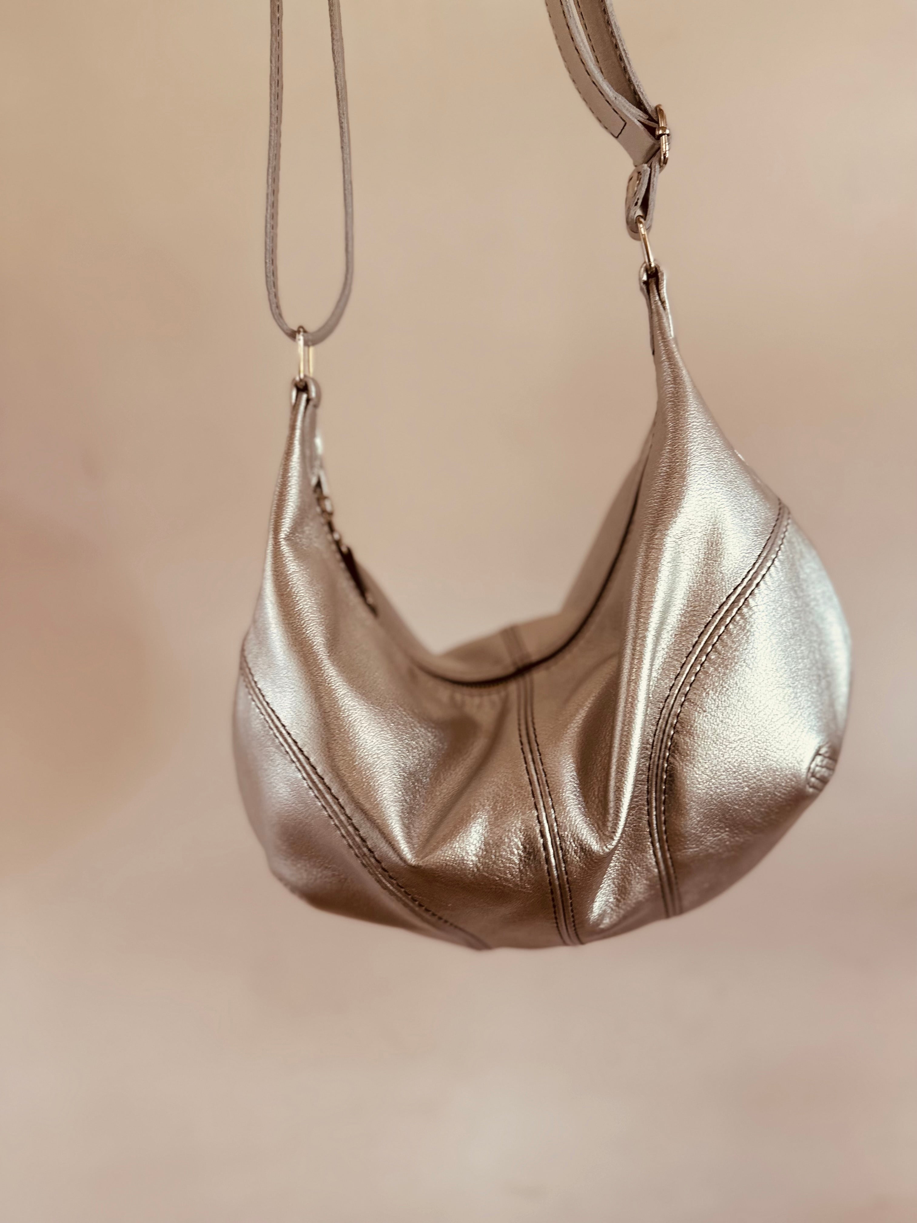 Banana BAG  Silver