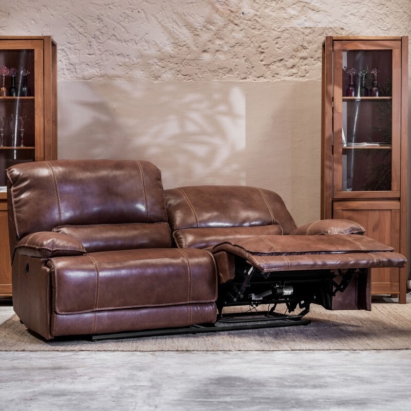 Sillón reclinable cuero Dobson 3 cuerpos