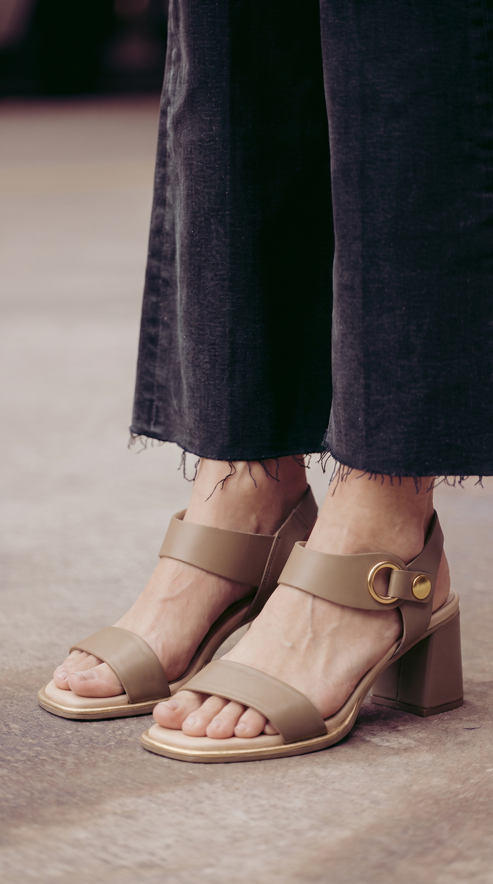 SANDALIA LOLA