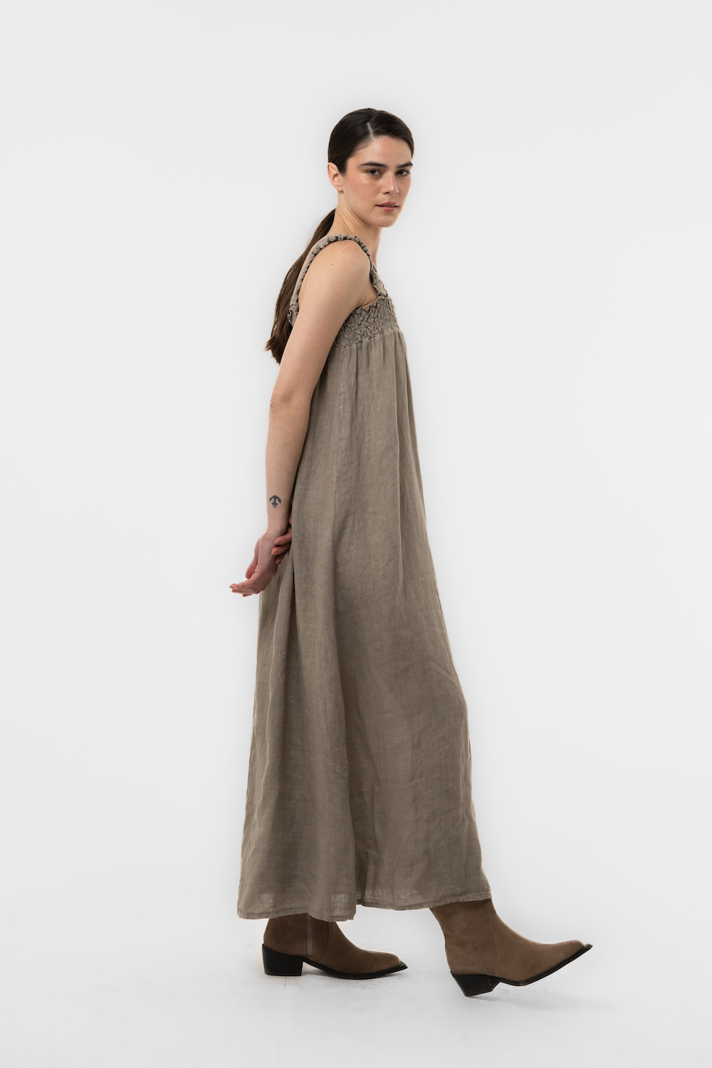 VESTIDO NARA