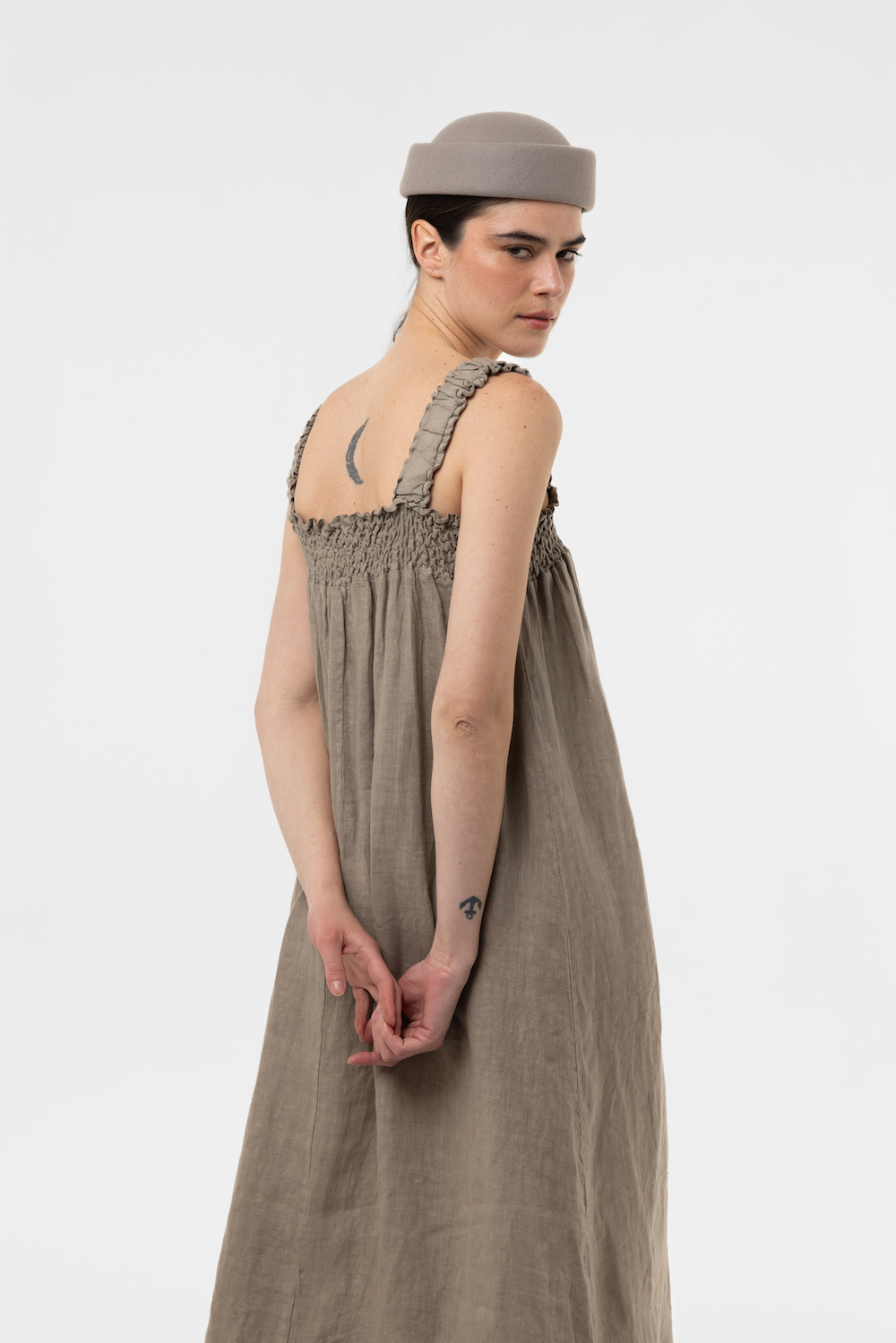 VESTIDO NARA