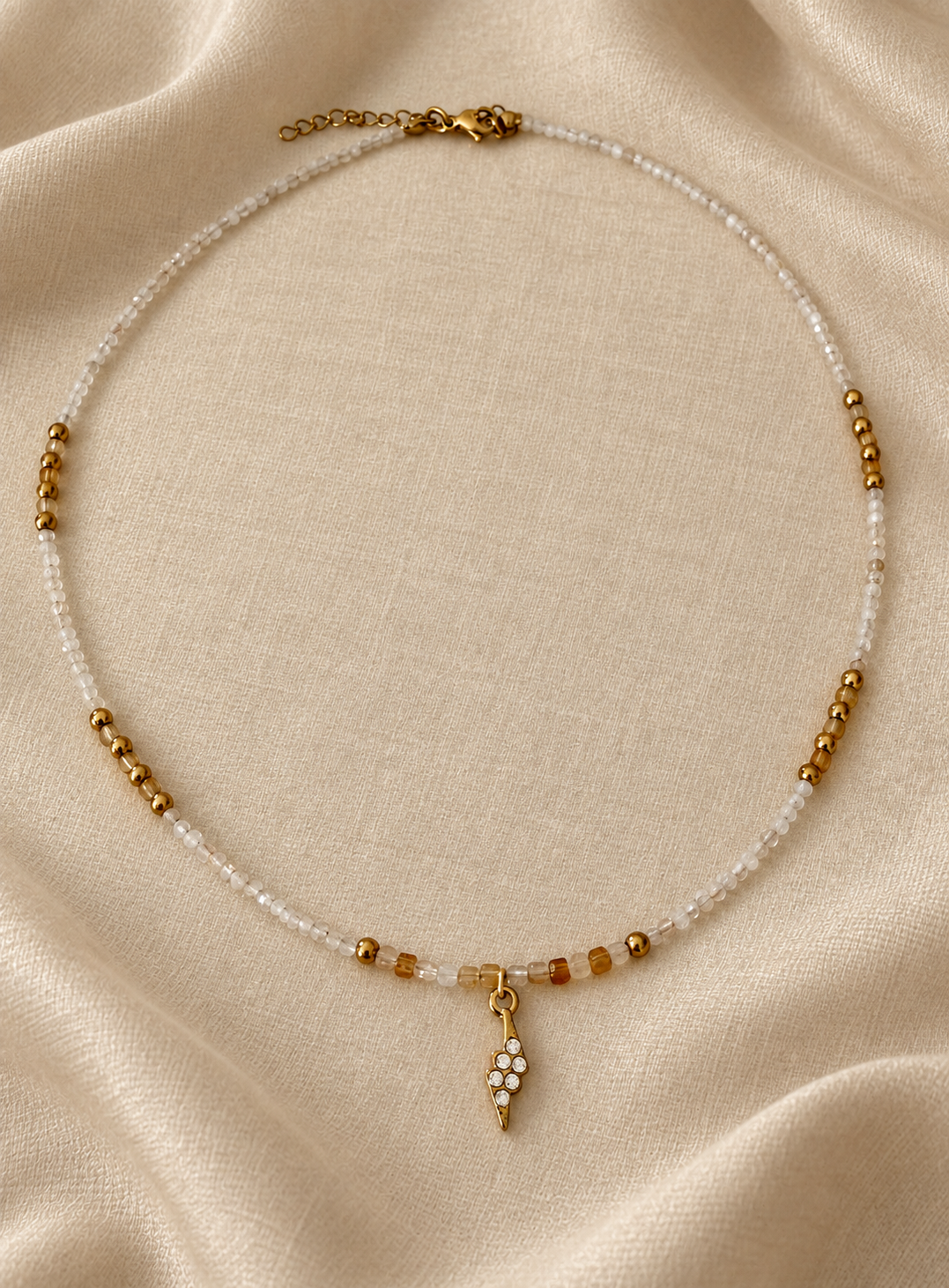Collar Bianca en acero y piedras naturales