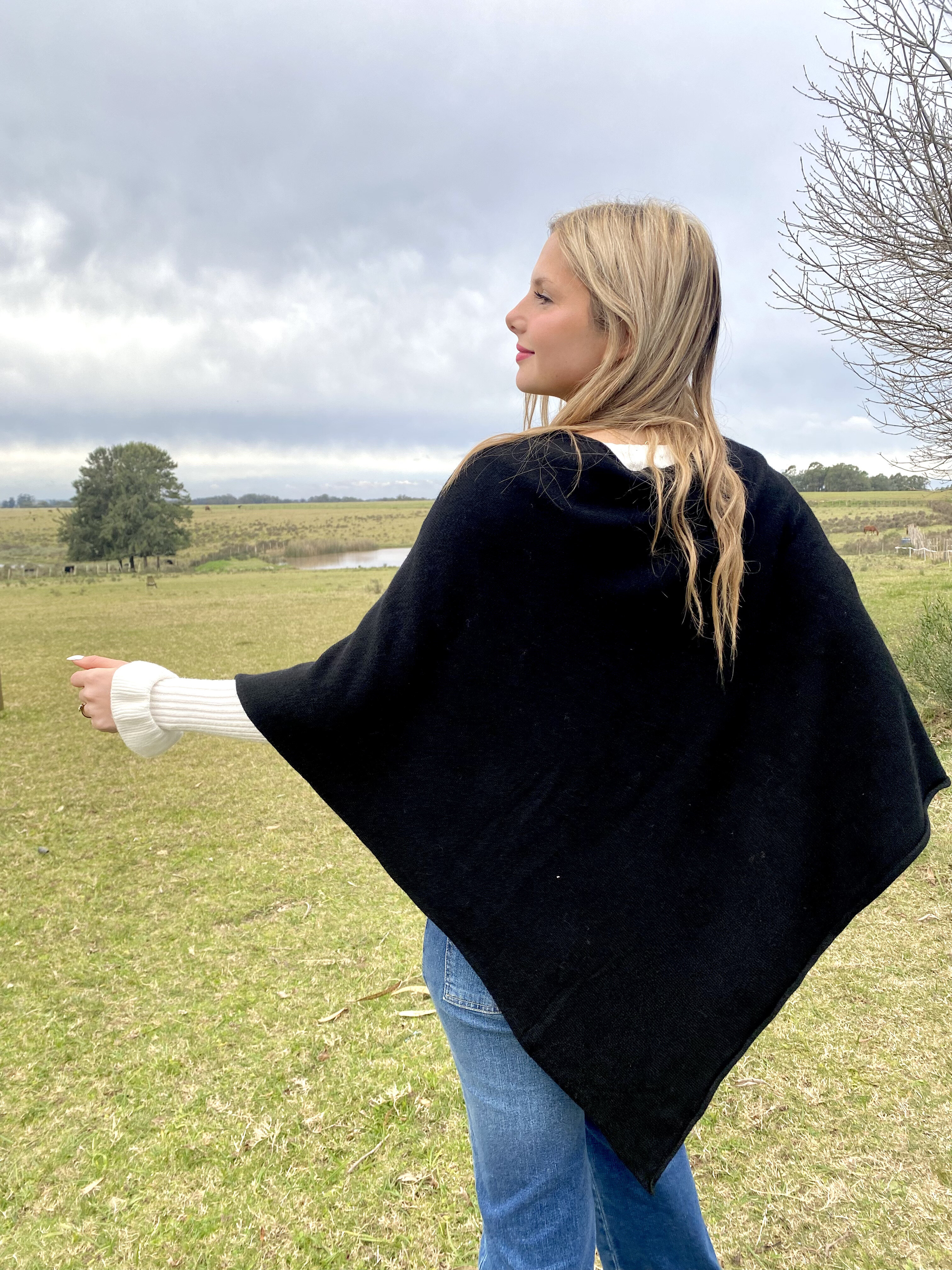 Poncho Noctis