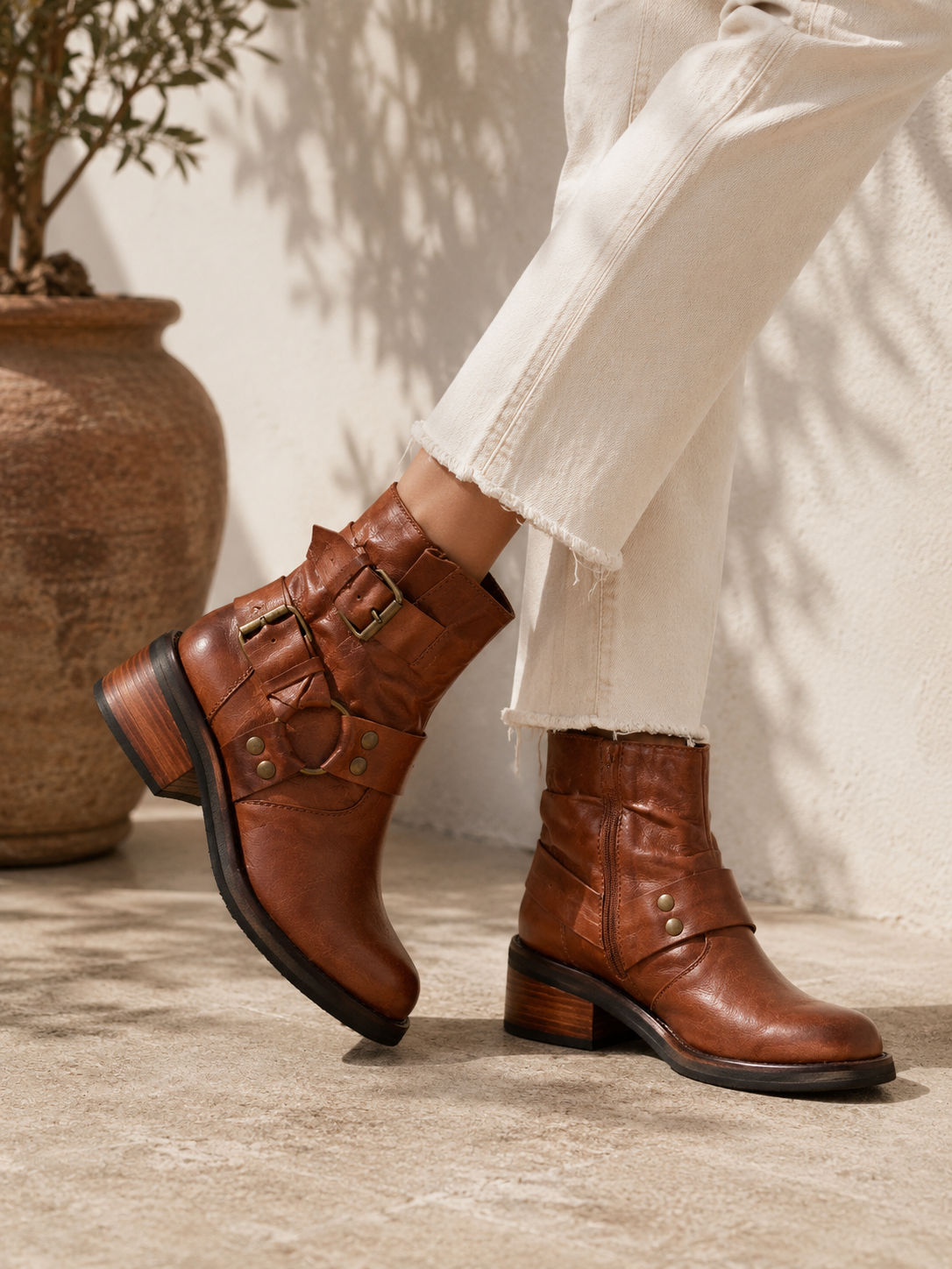 Bota Dutton