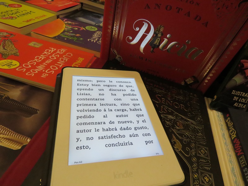 El papel versus la electrónica