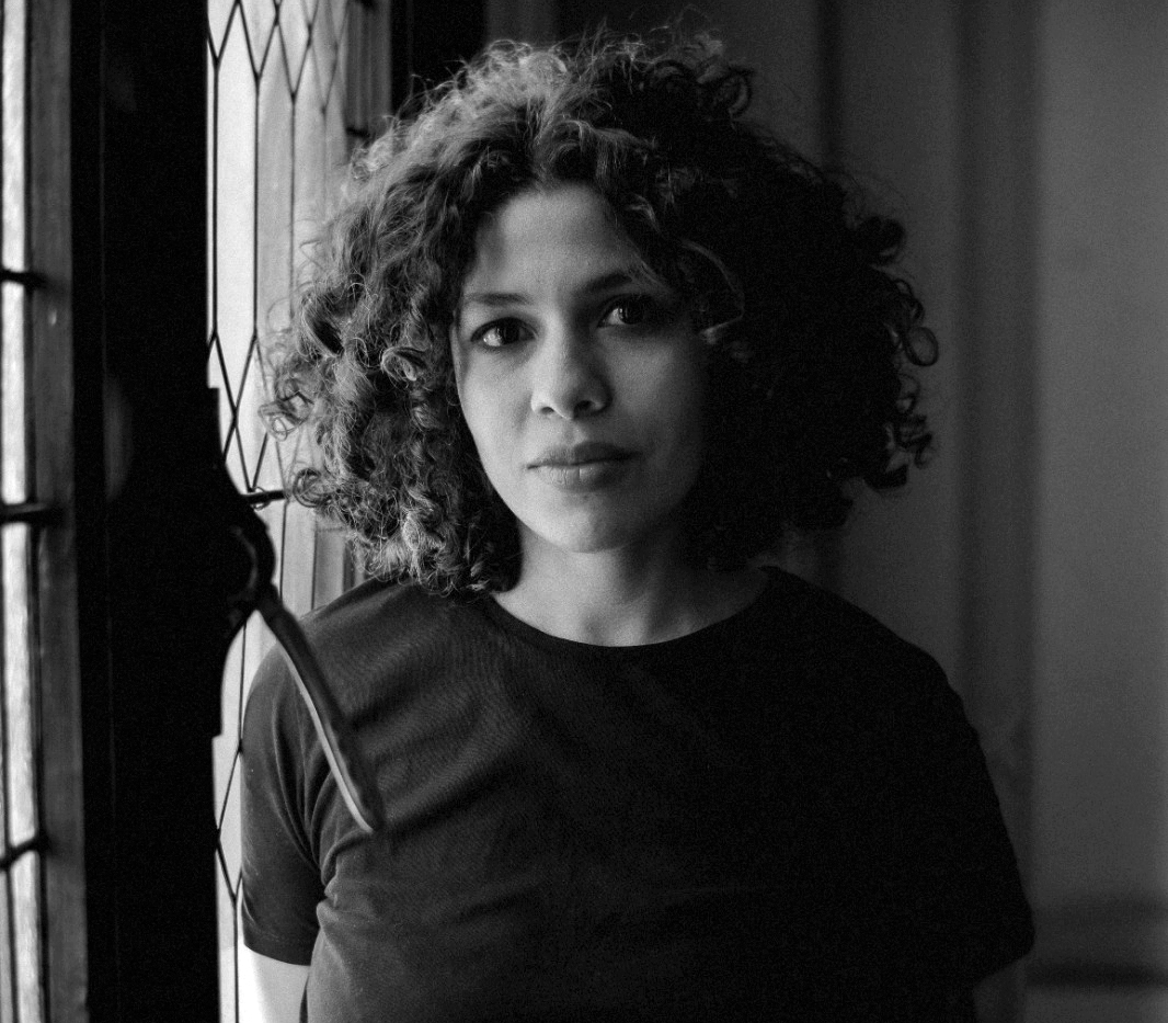«La revolución bolivariana también fue una a nivel de lenguaje»: entrevista a Arianna de Sousa-García 