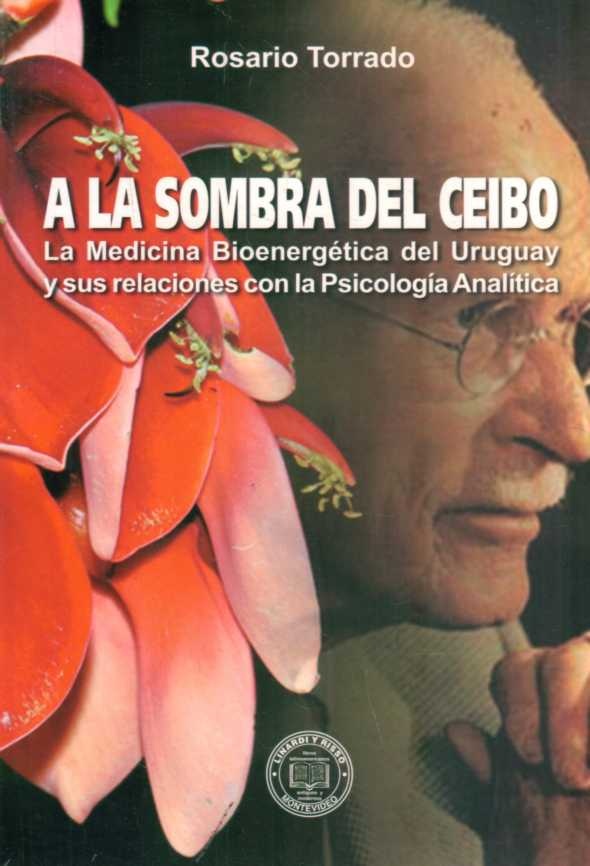 A LA SOMBRA DEL CEIBO