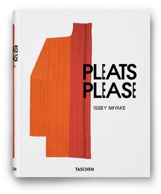 PLEATS PLEASE