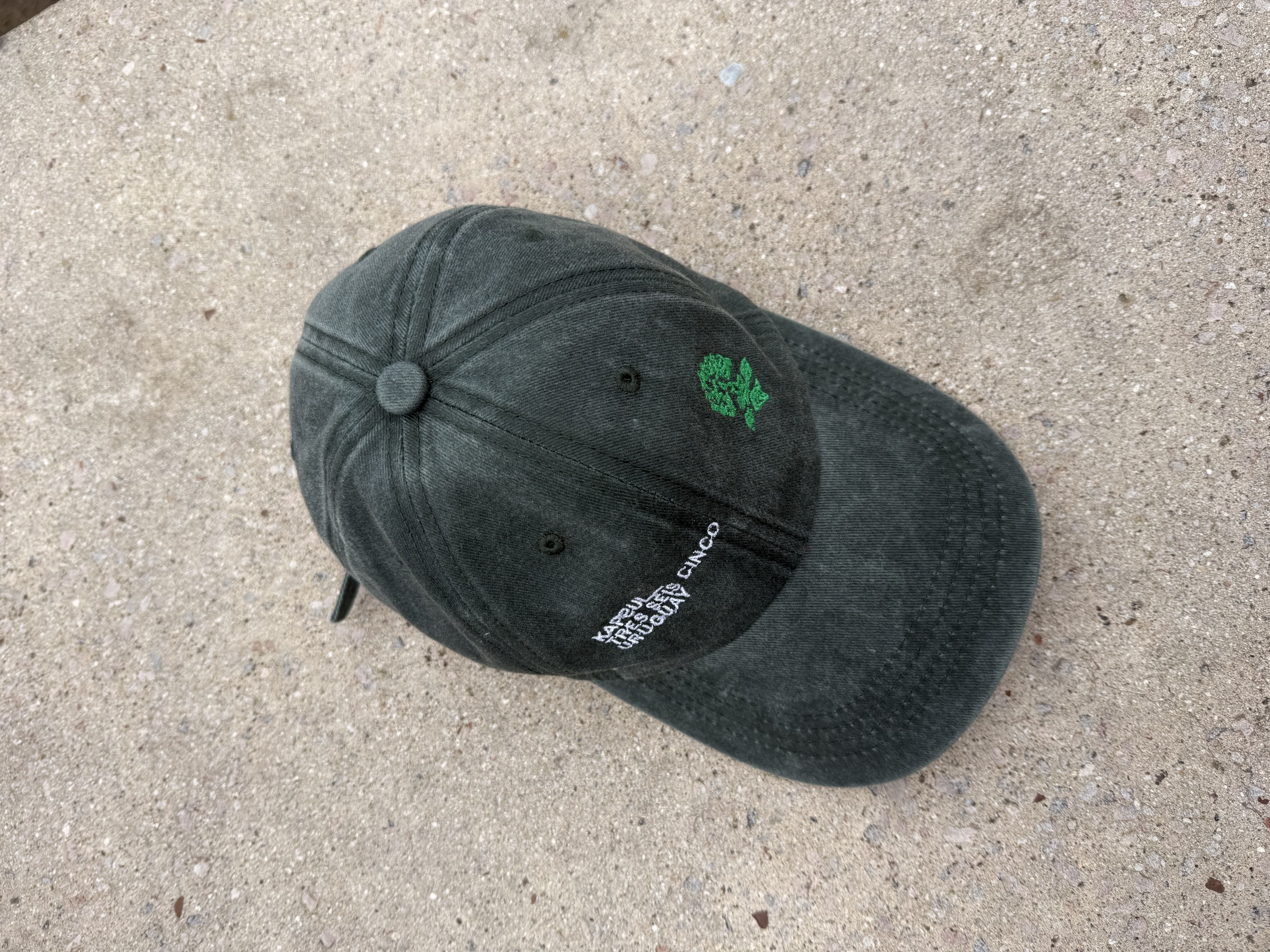 GORRO TRES