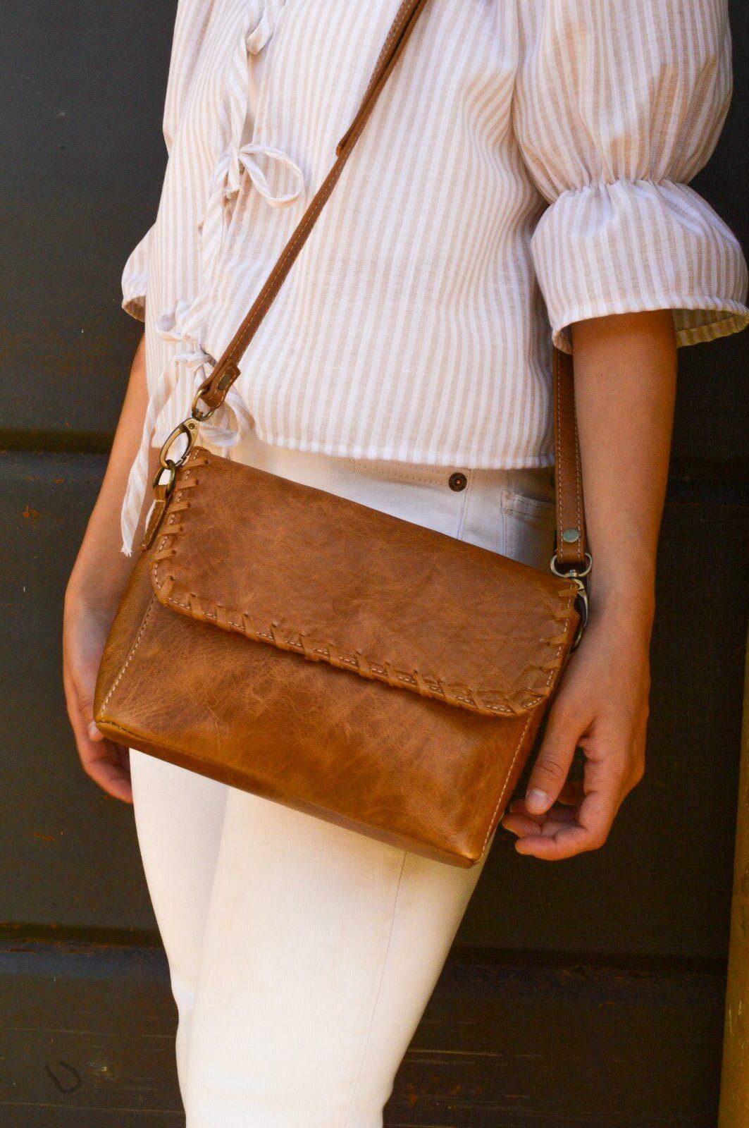 Cartera Albita