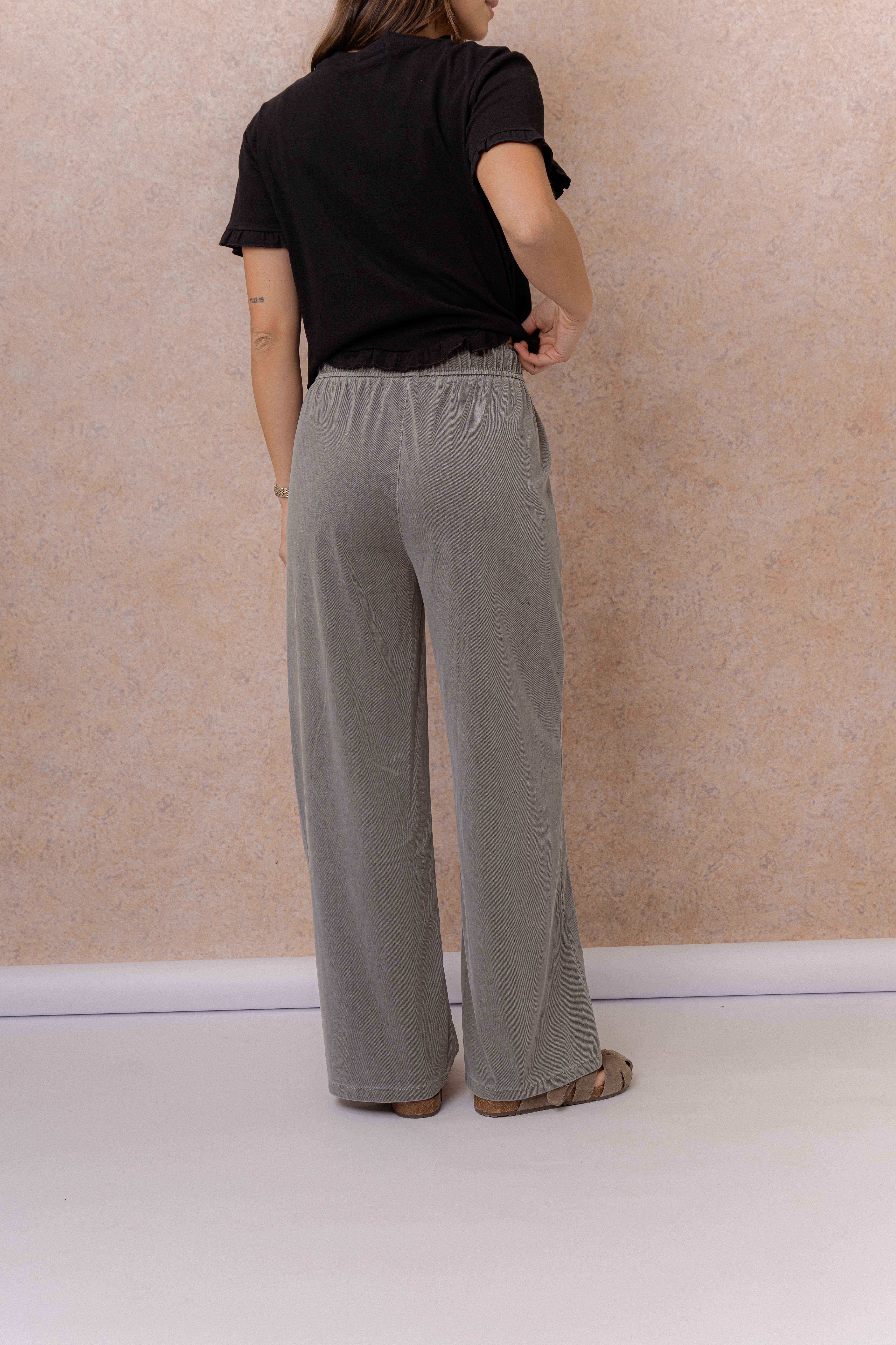 PANTALÓN IGEB