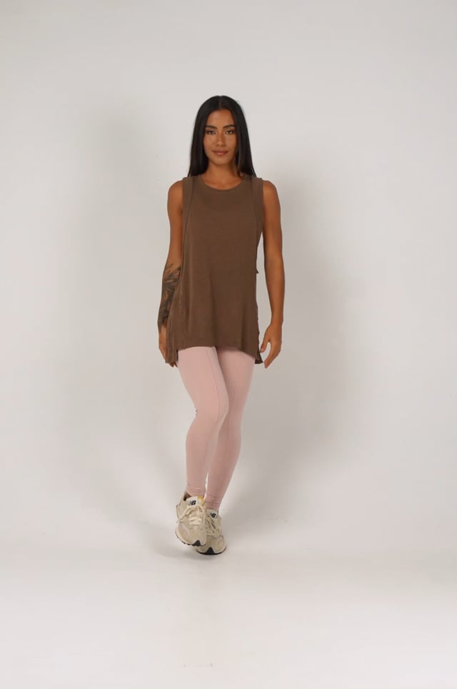 MUSCULOSA HAZEL FLOW