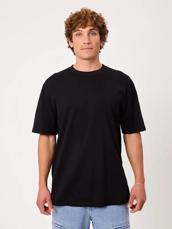 Remera Rusty Lukina S27 – Negro