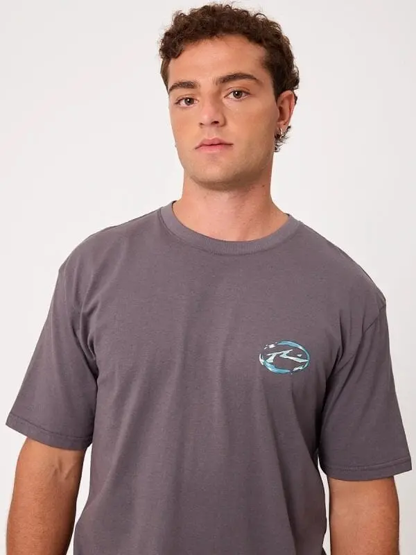 Remera Rusty Rogers – Gris Oscuro