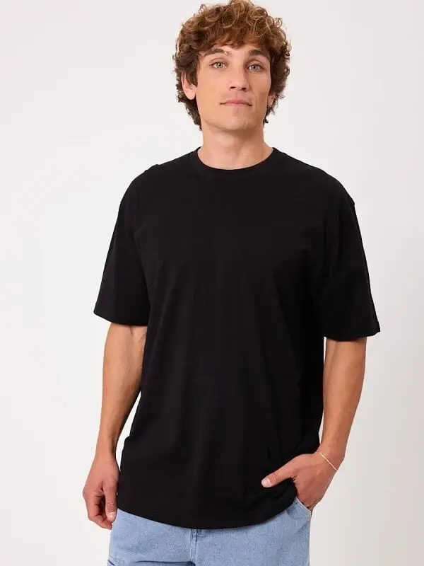 Remera Rusty Lukina S27 – Negro