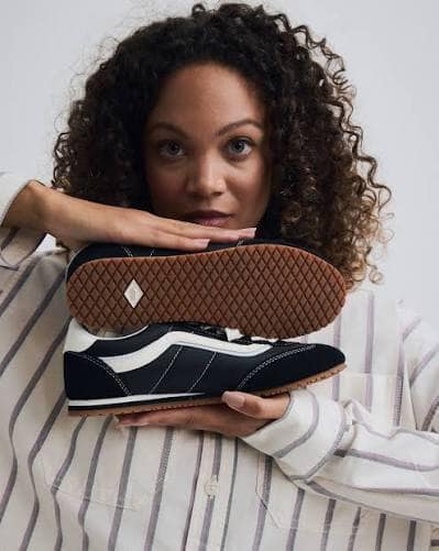 Vans Super Lowpro – Black