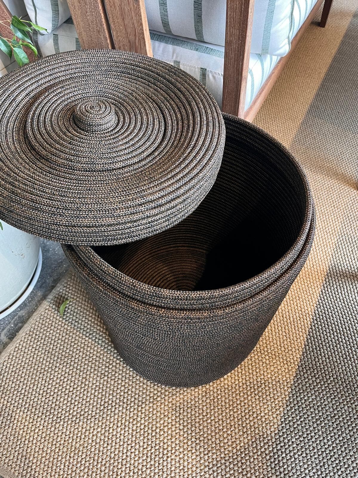Papelera Maui Redonda