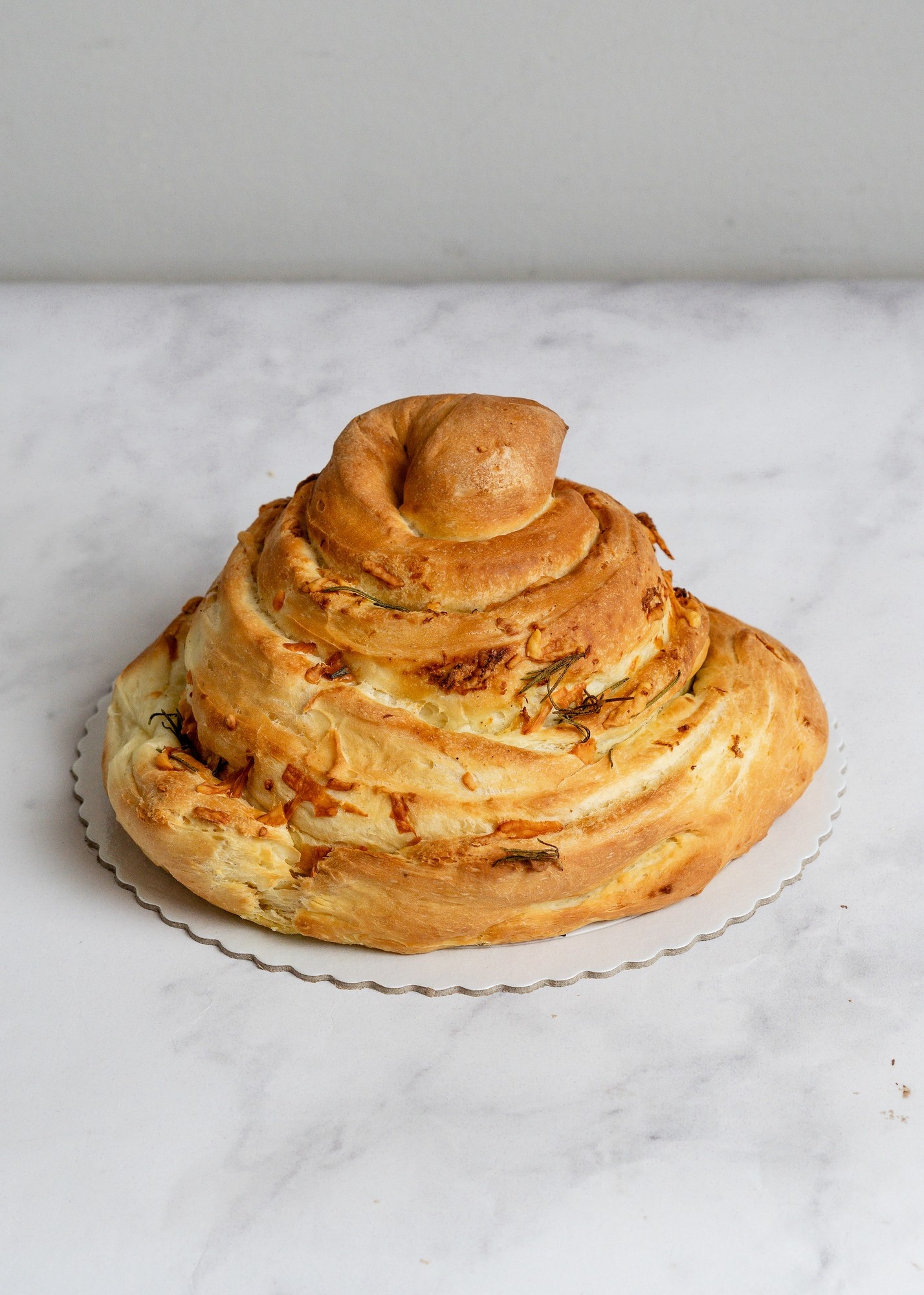 Rosca de parmesano y romero