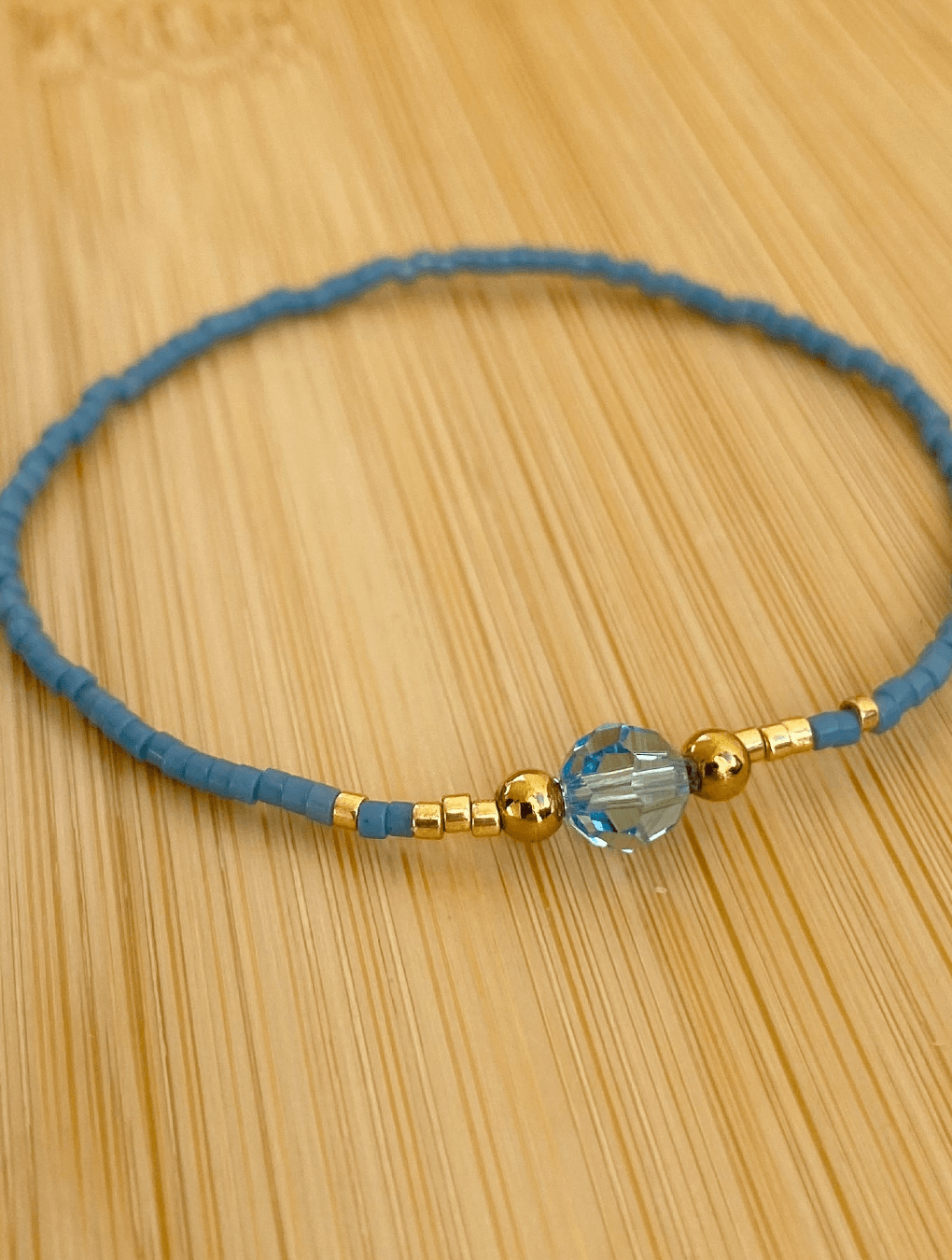 Pulsera KOURA en acero y cristales
