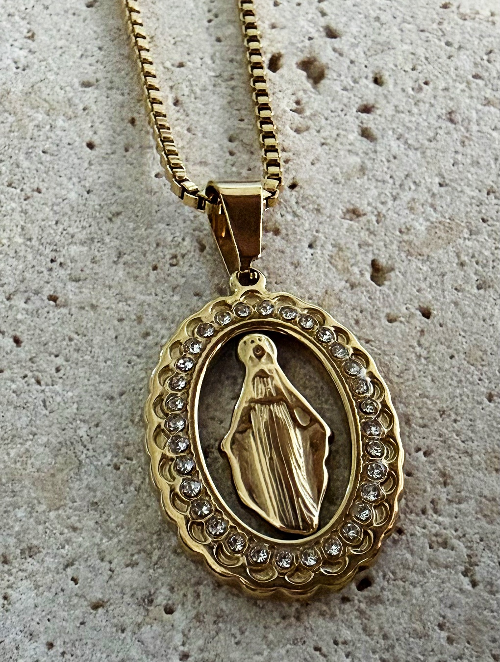 Collar MERY en acero