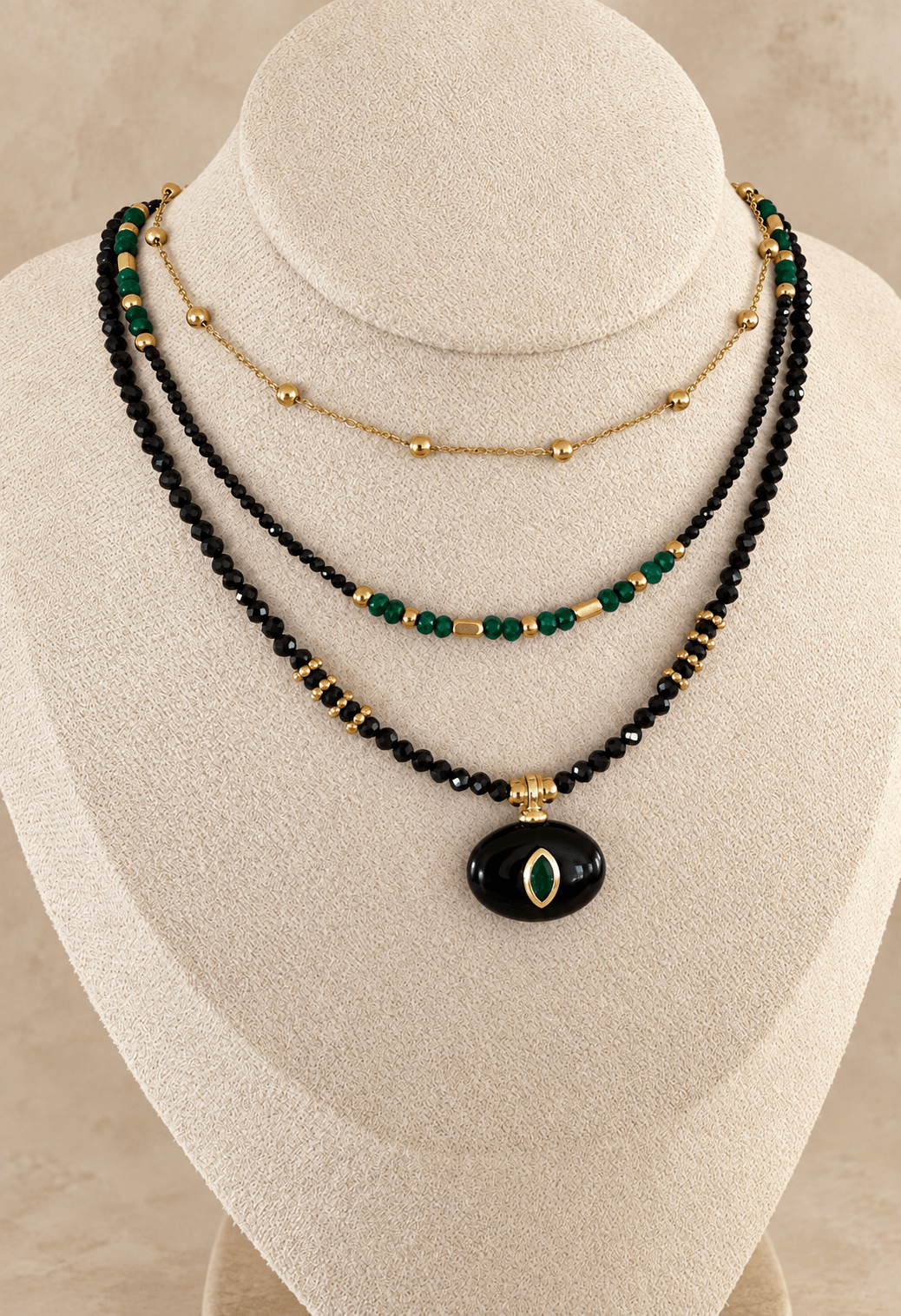 Collar TOLEDO en acero y piedras naturales