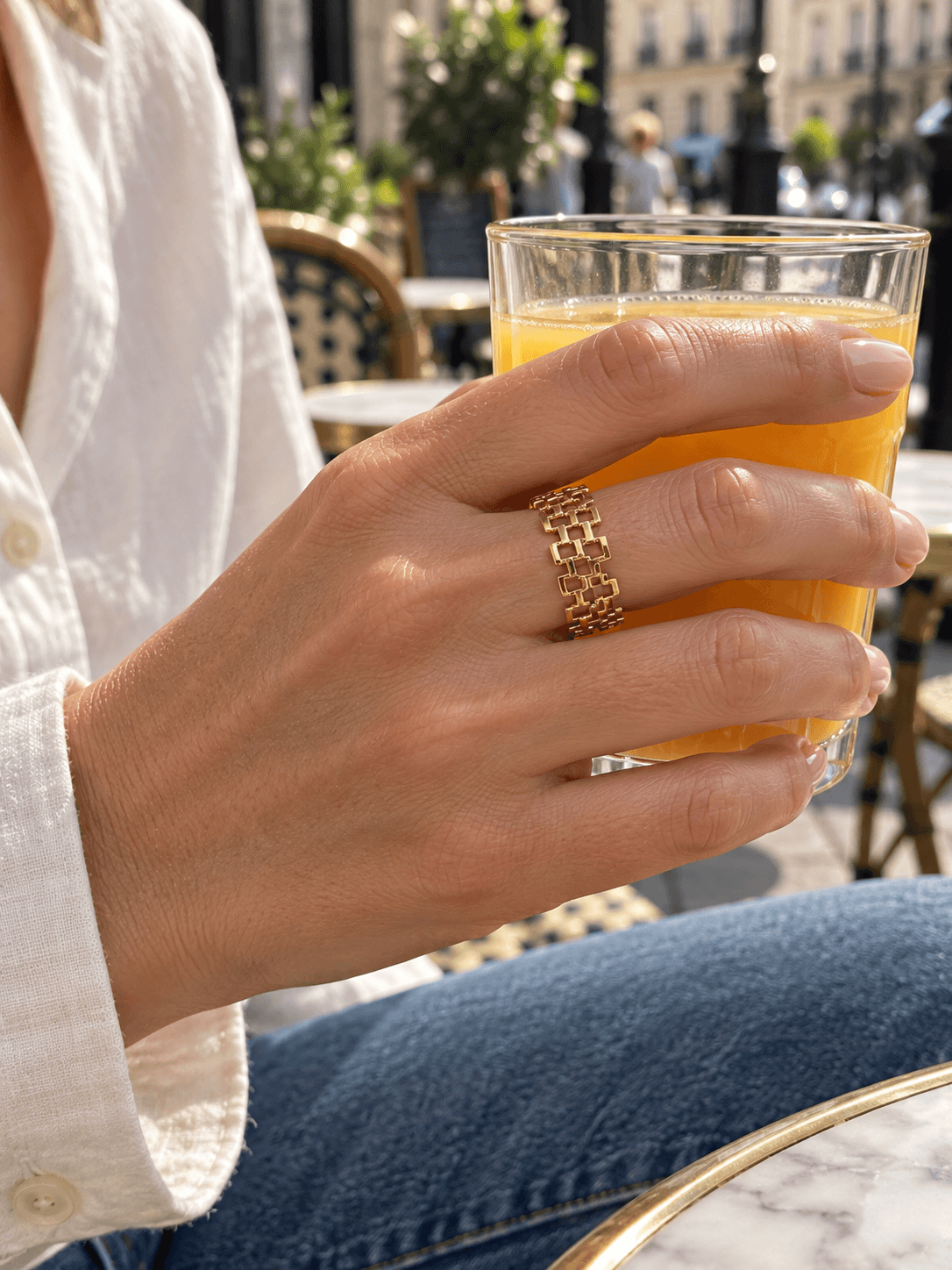 Anillo Merida en acero dorado