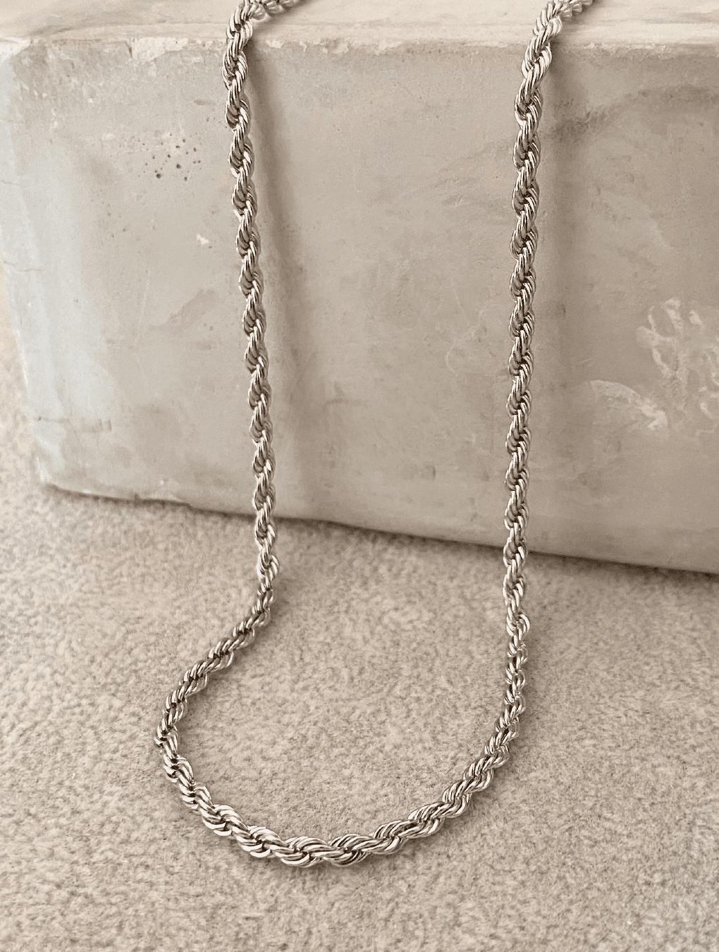 Collar ANALIA en acero