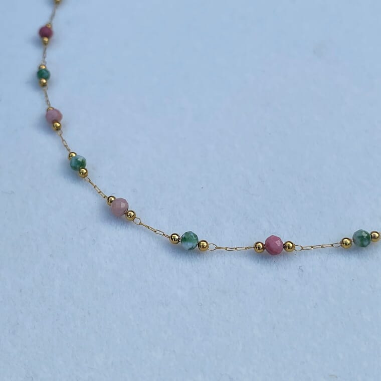 Collar ORIANA en acero y piedras naturales