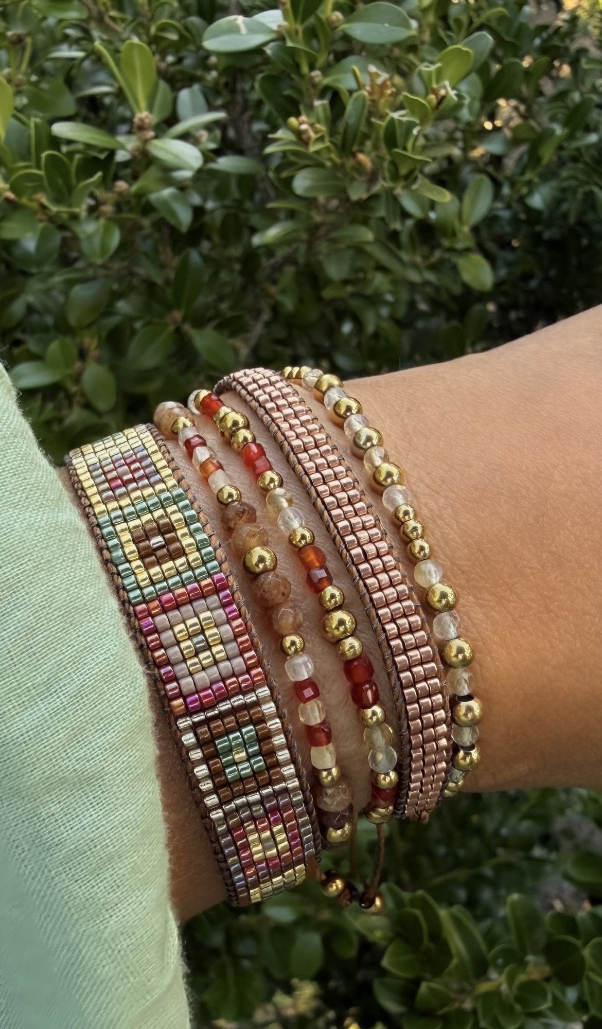 Pulsera LUCERNA en acero y piedras naturales