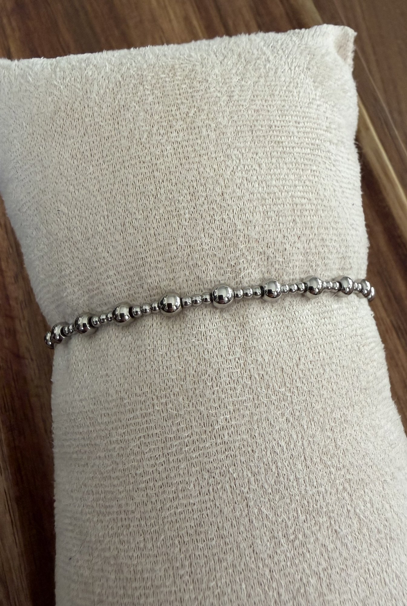 Pulsera ESENCIAL en acero plateado