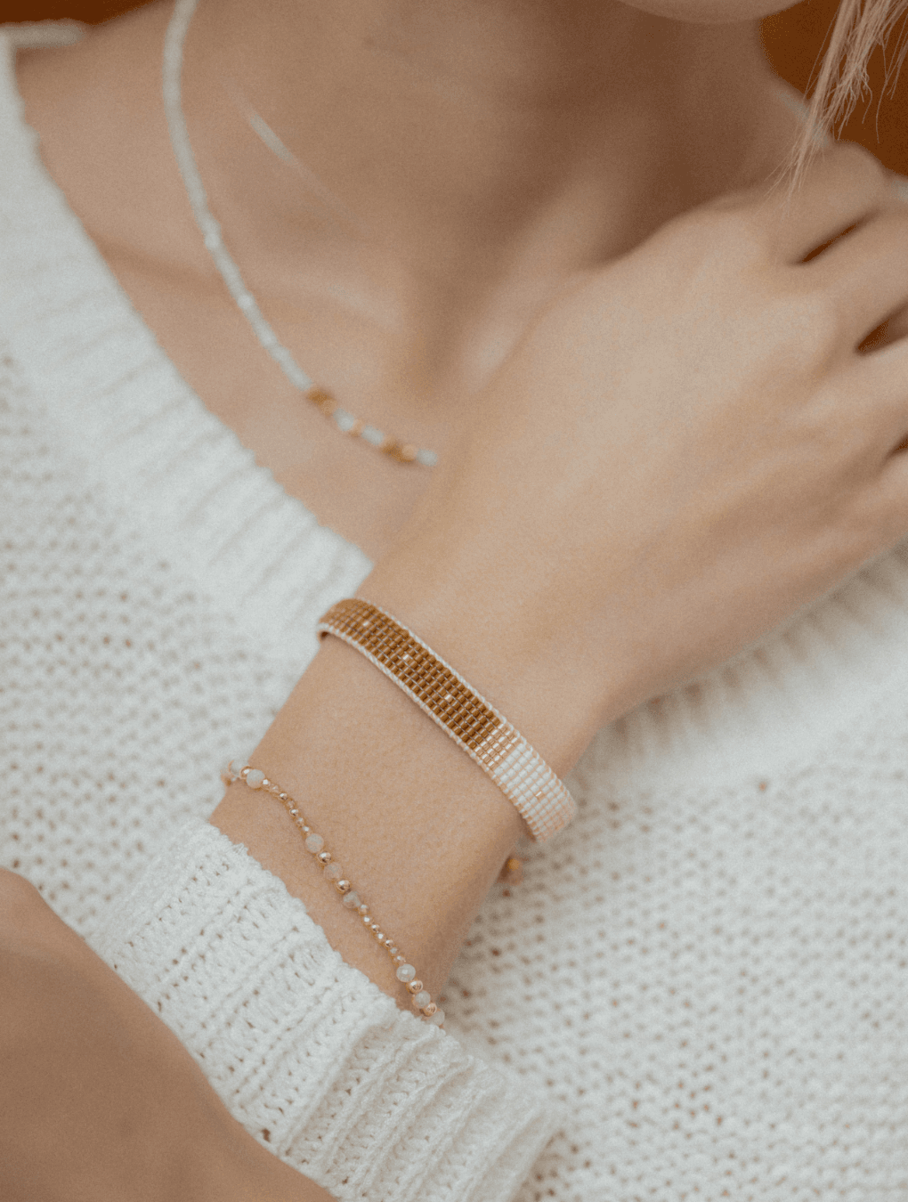 Pulsera CHARLOTTE, Goldfilled con cristal y piedras naturales
