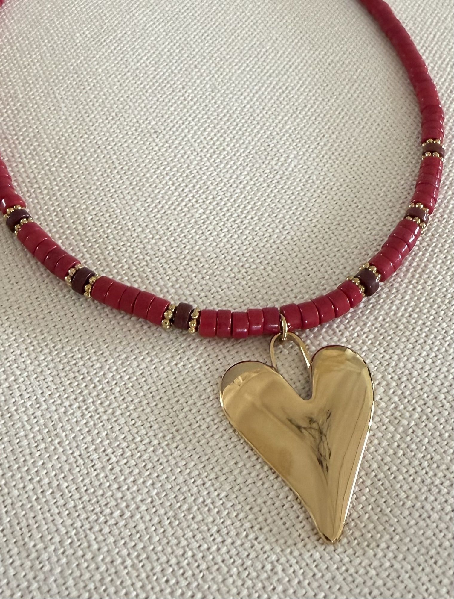 Collar MORA en acero y piedras naturales
