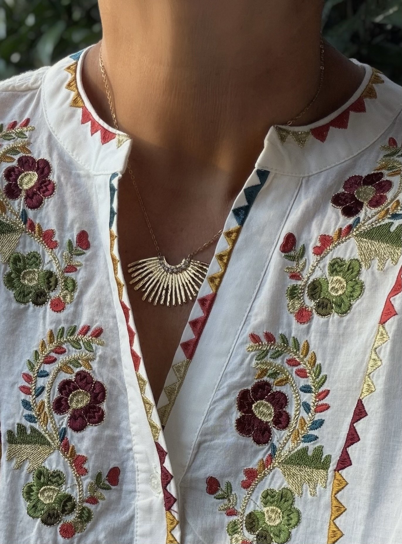Collar LUMBRE en acero