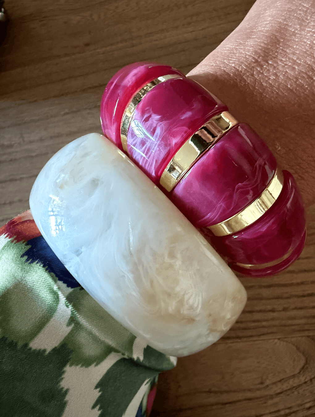 Brazalete MALIBU en acrílico