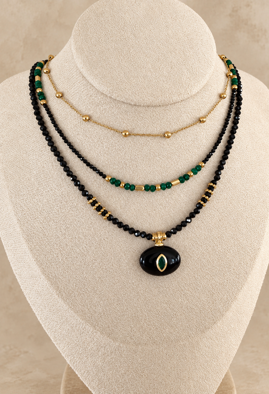 Collar TOLEDO en acero y piedras naturales