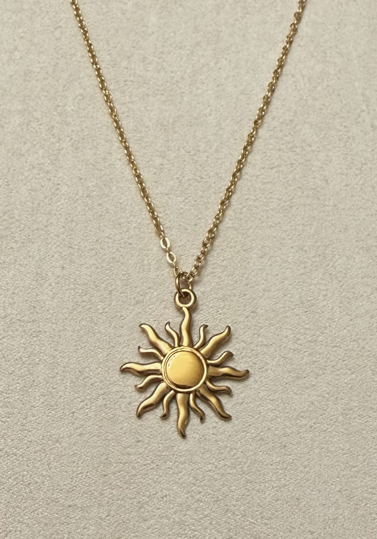Collar SOLEADO en acero