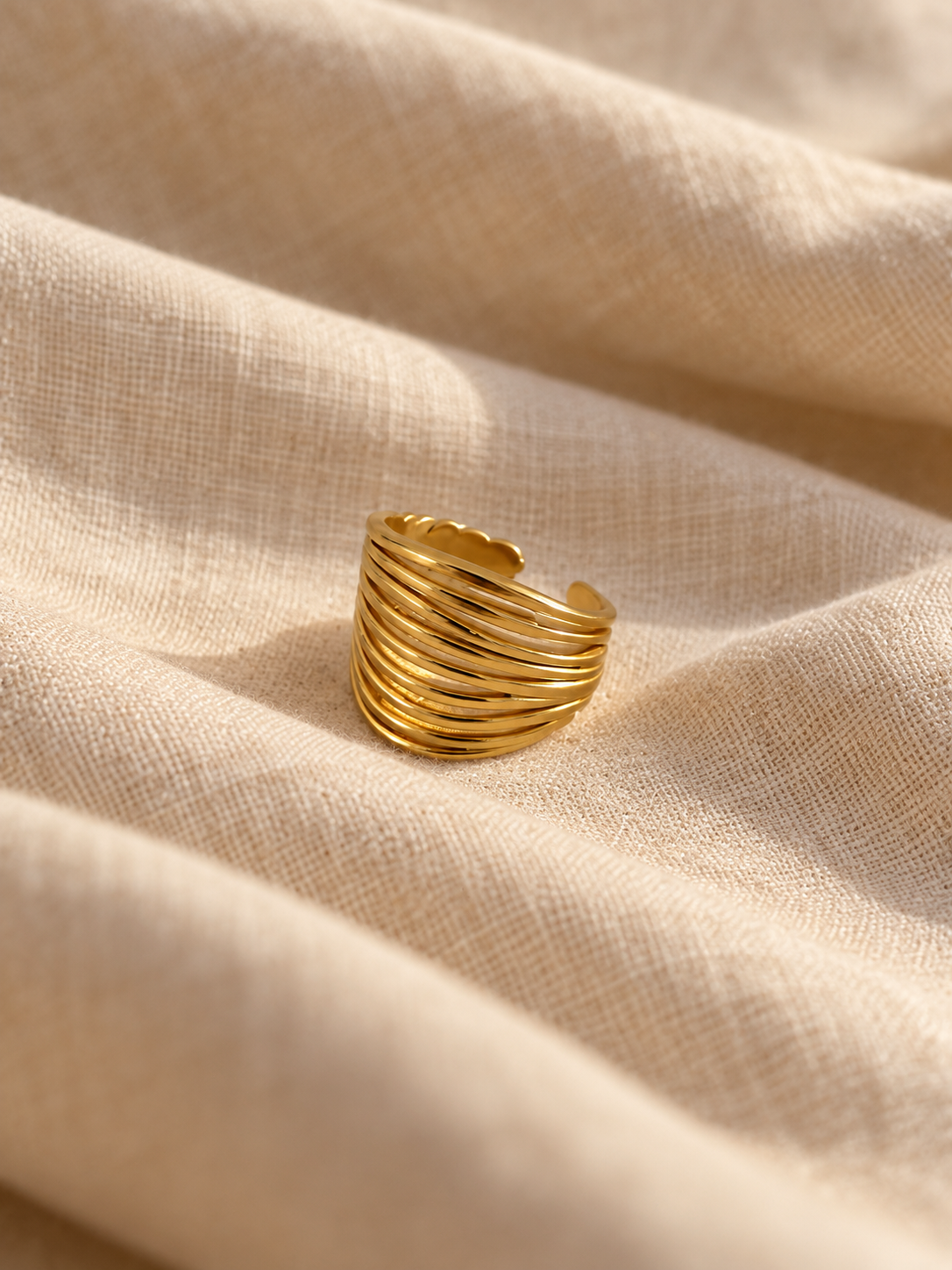 Anillo PUEBLA en acero dorado