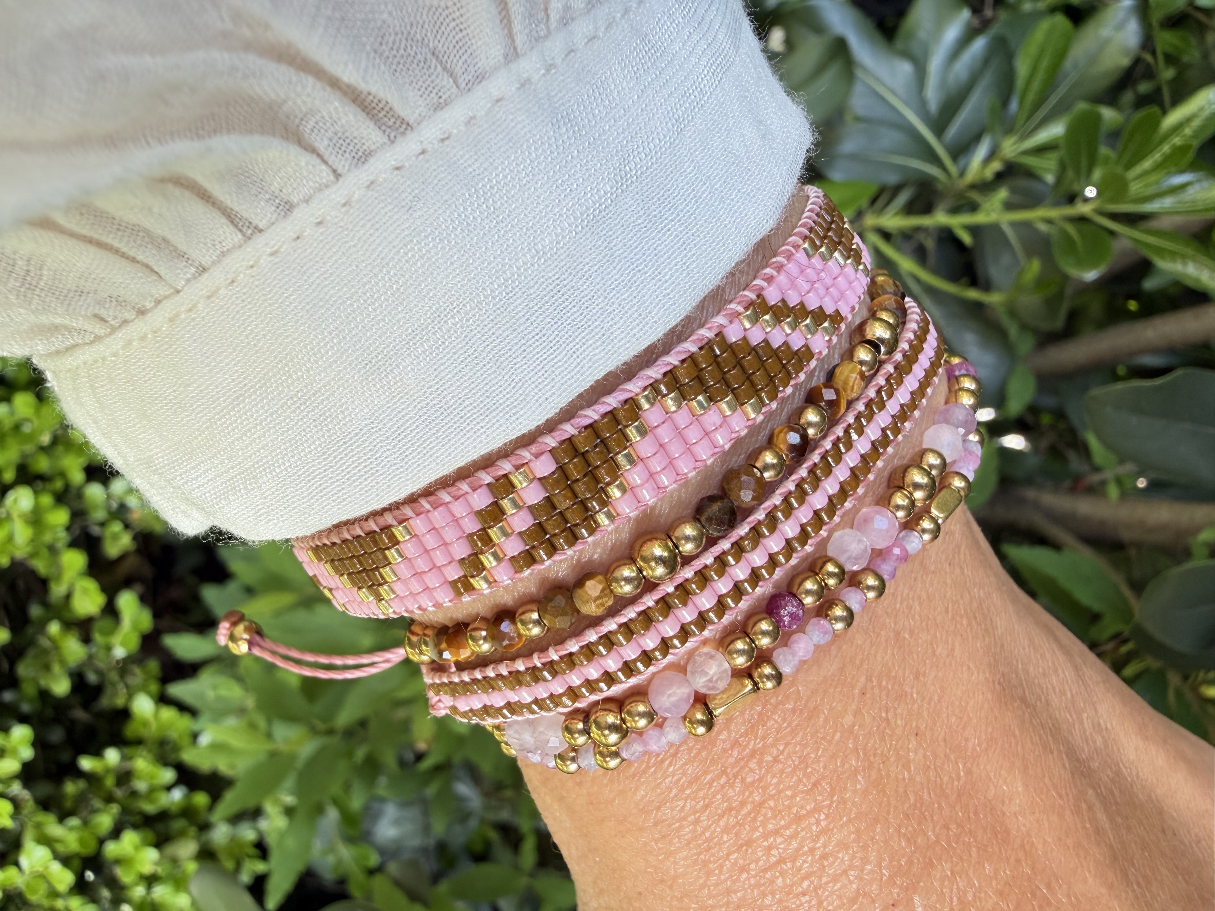 Pulsera BARCELONA en acero y piedras naturales