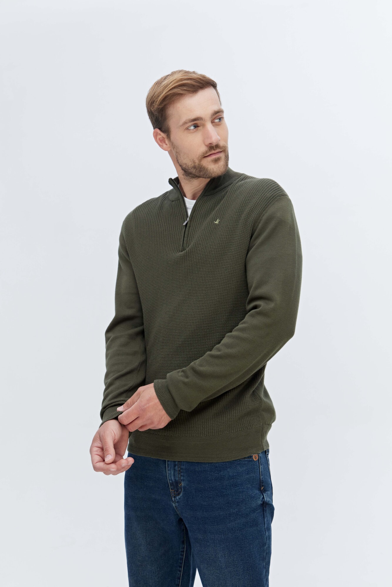 SWEATER MEDIO CIERRE ASTI
