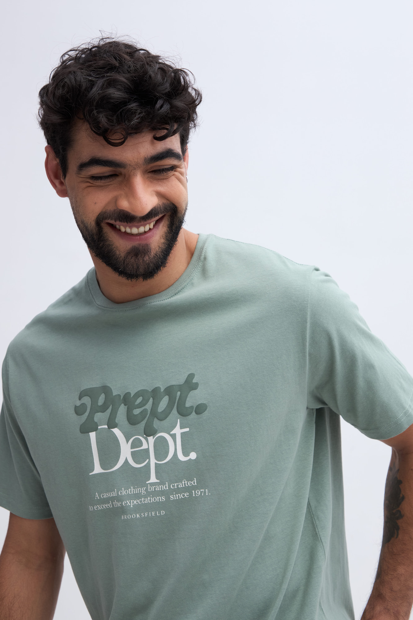 REMERA RIETRI